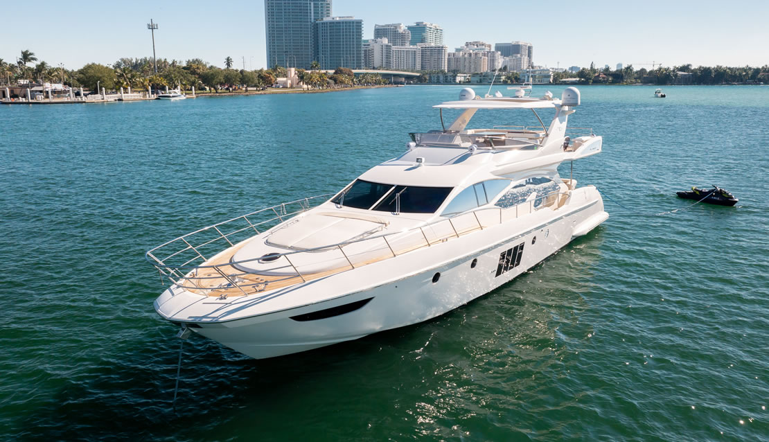 70-azimut-flybridge-23